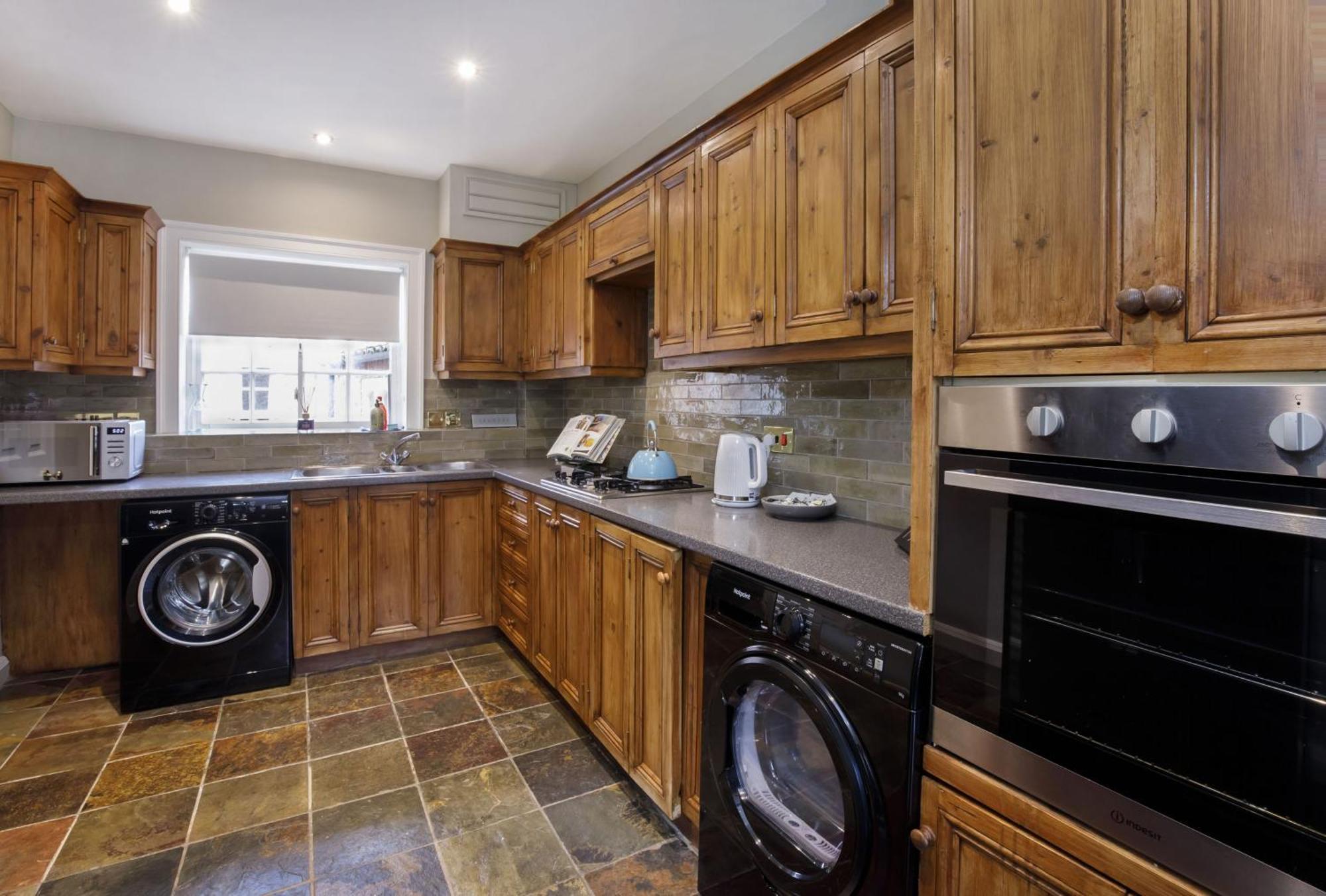 St Wilfrid'S Court Villa York Bagian luar foto